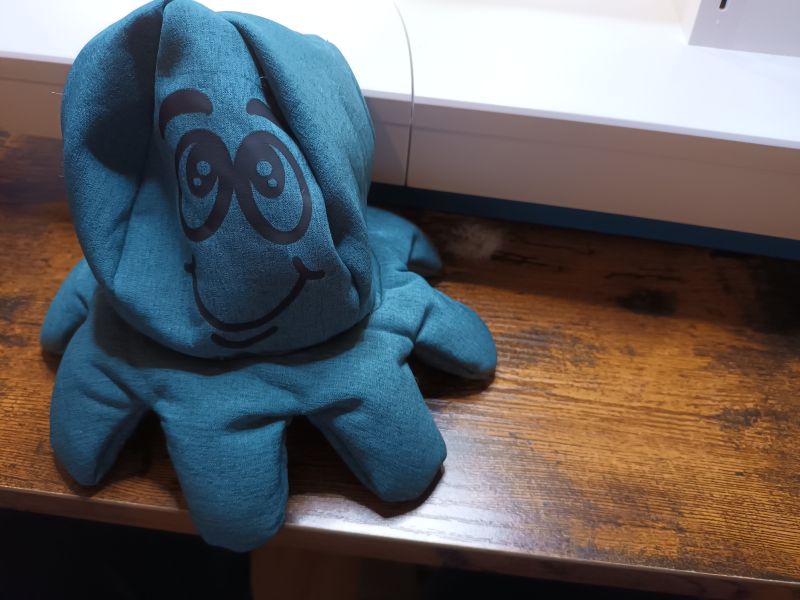 Fertig gewendete Krake noch ohne Füllung.