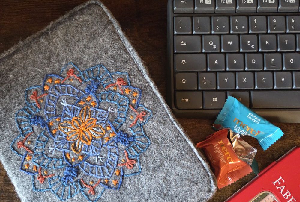 Das schlaue Büchlein liegt schon neben der Tastatur